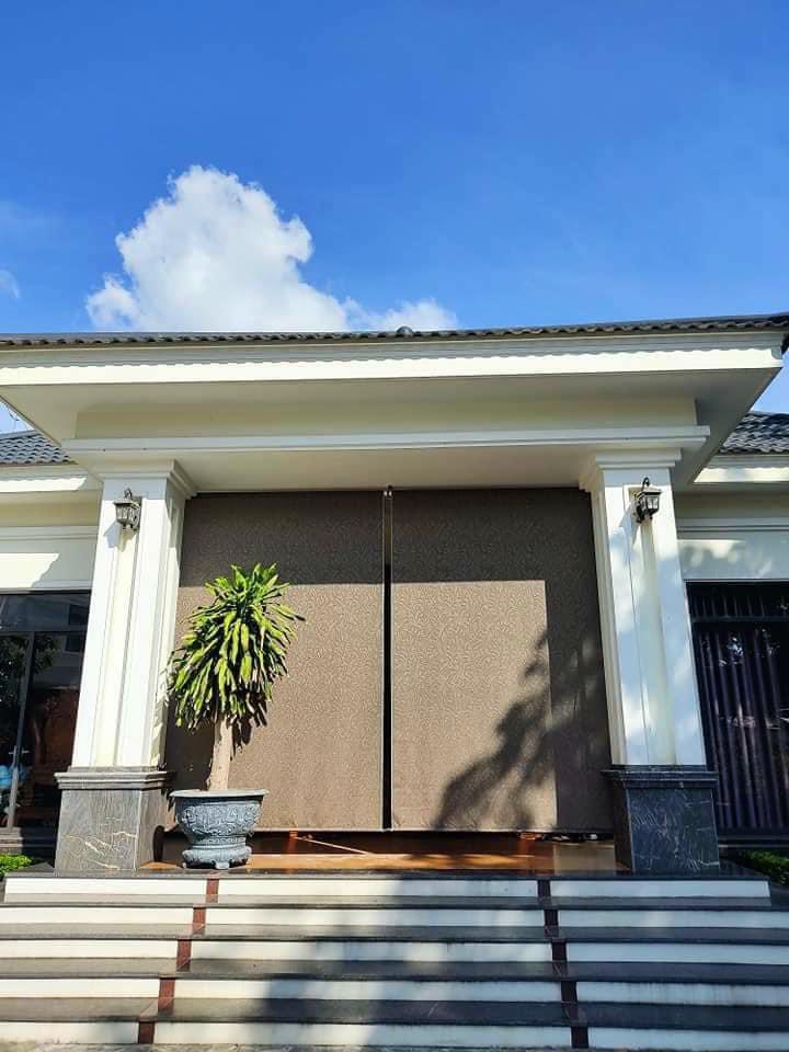 rèm màn hiền đông