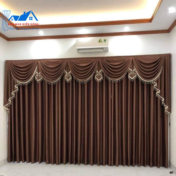 Mẫu Rèm Cổ Điển Xám Nâu - Vàng