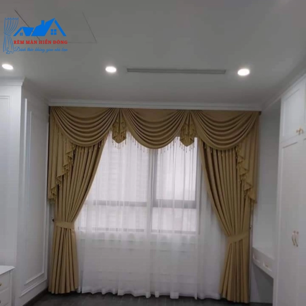 Mẫu Rèm Cổ Điển Xám Nâu - Vàng