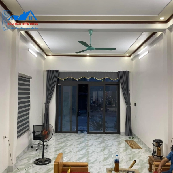 Mẫu Rèm Thi Công Khác