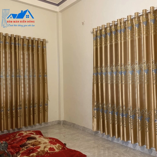 Rèm Vàng Cổ Điển Họa Tiết Đẹp