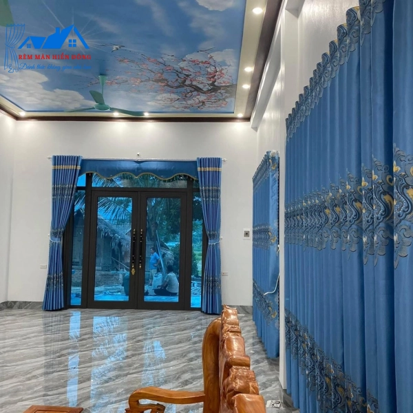 Rèm Hoa Xanh Da Trời Phong Thủy