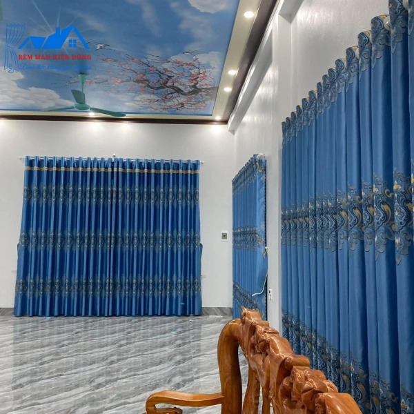 Rèm Hoa Xanh Da Trời Phong Thủy