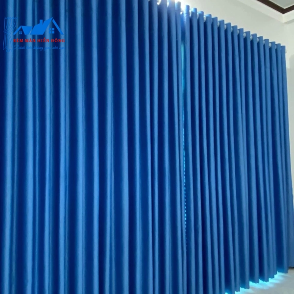 Mẫu Rèm Đơn Sắc Hợp Với Nhà Cấp 4