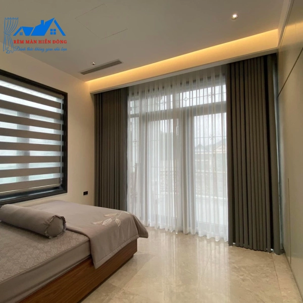 Rèm Vải Trơn Kết Hợp Rèm Cầu Vồng Sang Trọng