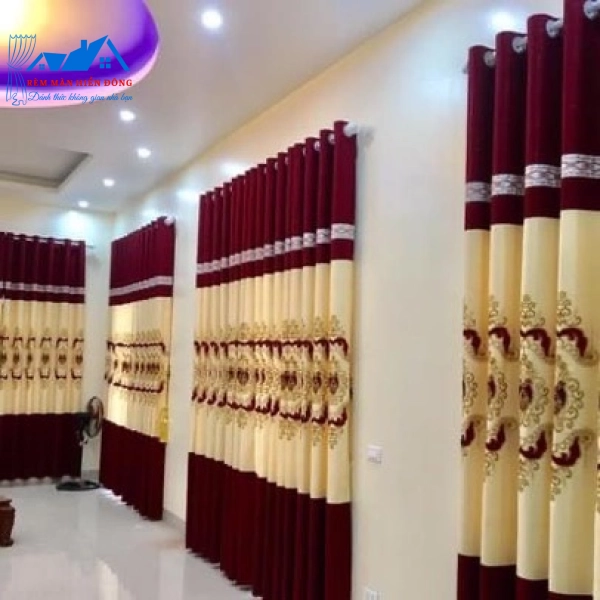 Rèm Cửa Châu Âu Hiện Đại