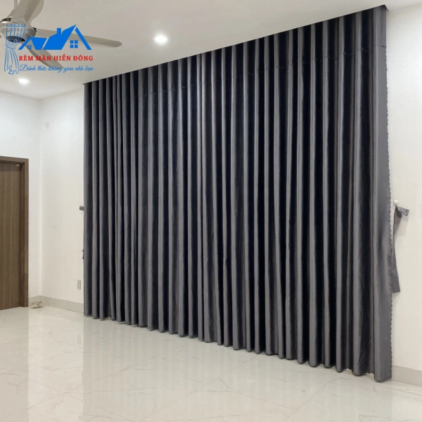 Mẫu Rèm Đơn Sắc Hợp Với Nhà Cấp 4