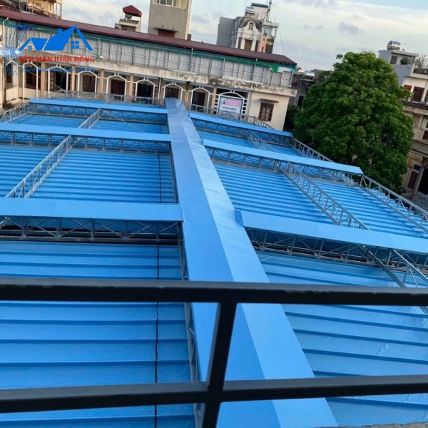 Bạt Cuốn Che Nắng Mưa Cao Cấp